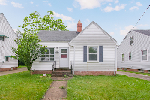 20250 Wilmore Ave</br> Euclid, OH 44123