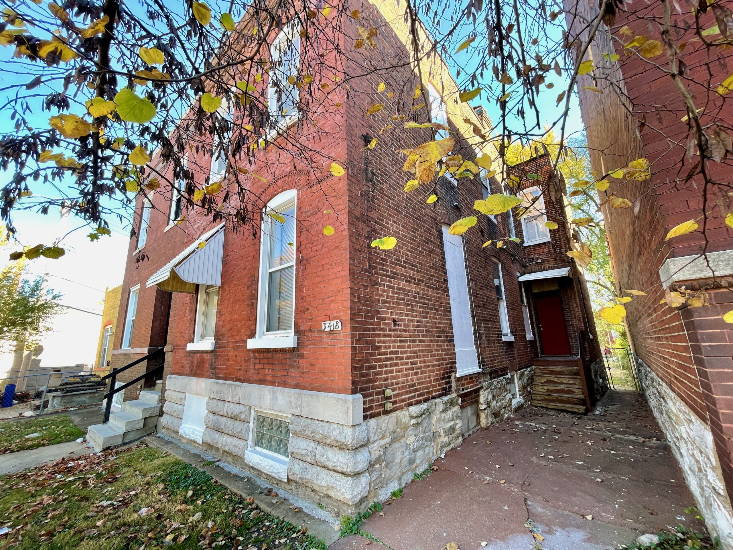 3418 Tennessee Ave</br> St Louis, MO 63118