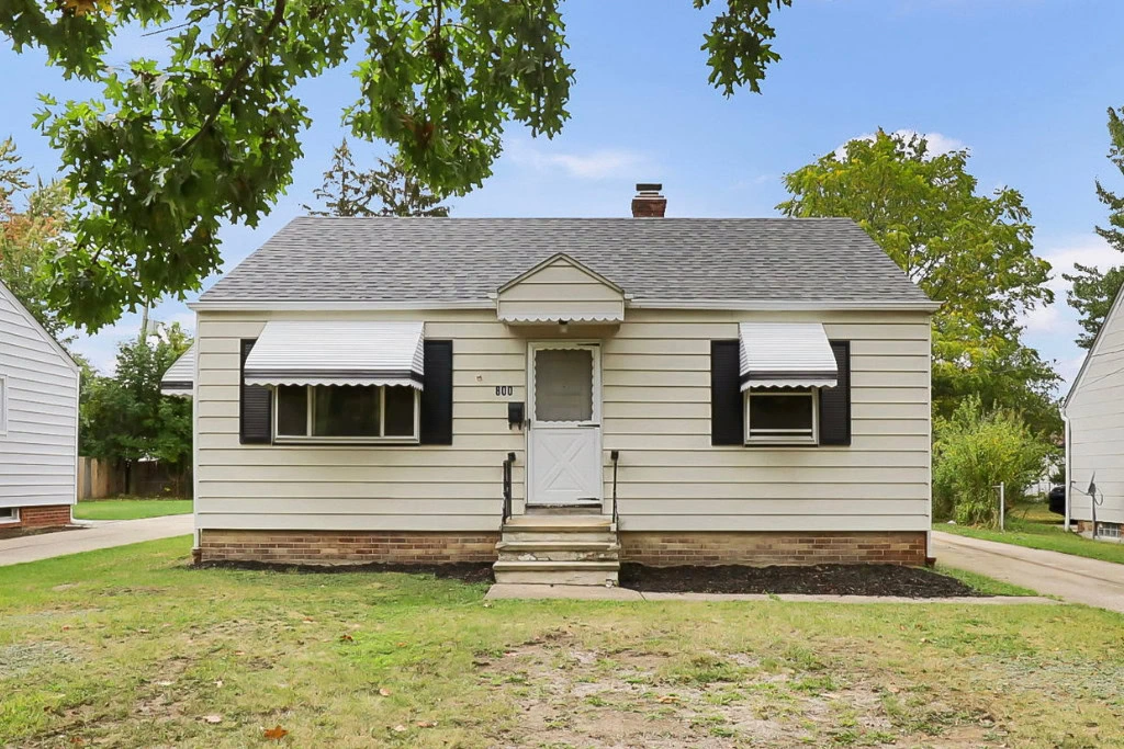 E 258th St Euclid, OH 44132 - Turnkey Rental Property