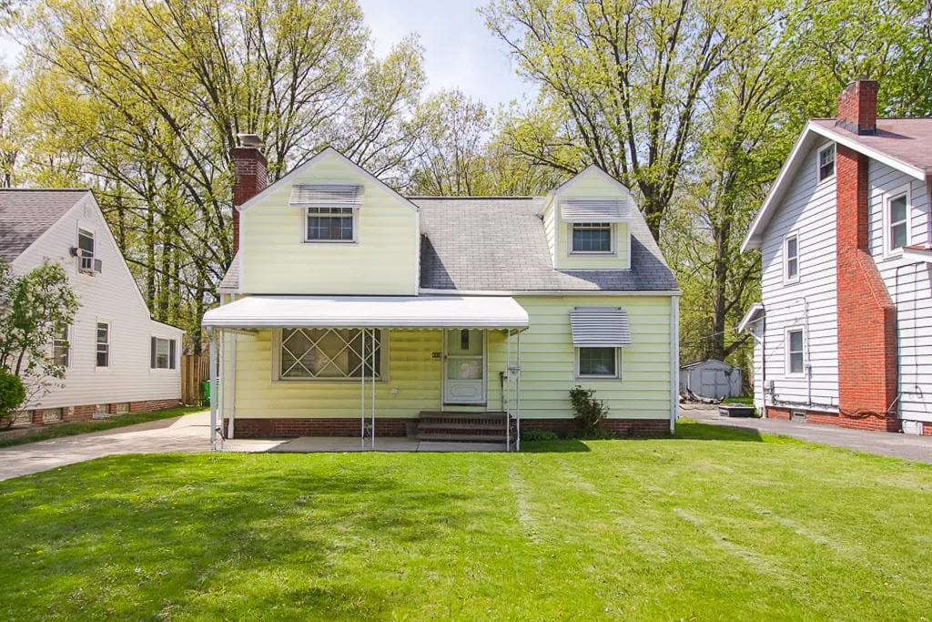 E 270th St Cleveland (Euclid), OH 44132 - Turnkey Rental Property